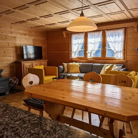 Maisonette-wohnung In Bei Sedrun - 200m Zum Bahnhof - Perfekt Fuer & Ausfluege