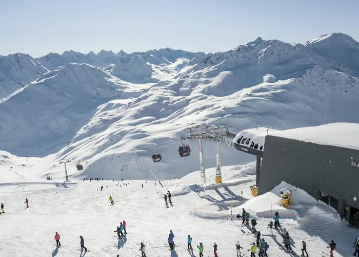 Maisonette-wohnung In Bei Sedrun - 200m Zum Bahnhof - Perfekt Fuer & Ausfluege Rueras