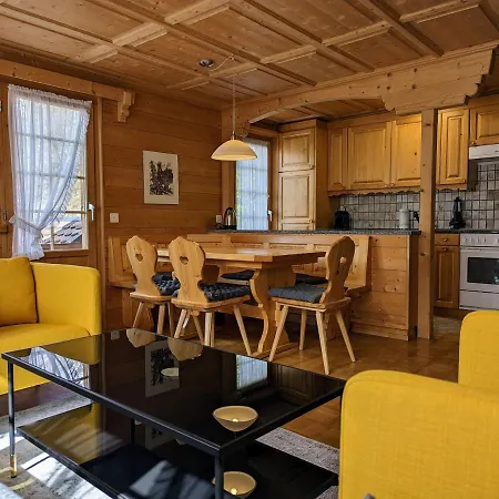 Maisonette-wohnung In Bei Sedrun - 200m Zum Bahnhof - Perfekt Fuer & Ausfluege Rueras